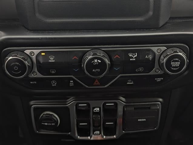 2021 Jeep Wrangler Sahara