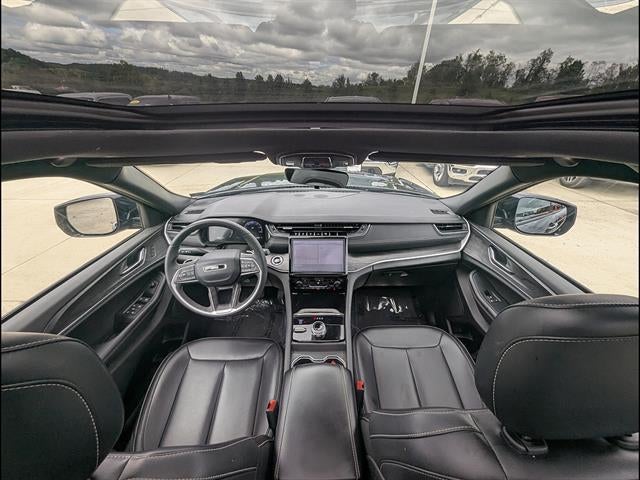 2025 Jeep Grand Cherokee L Limited 4x4