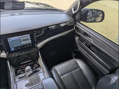 2022 Jeep Wagoneer Series III 4x4