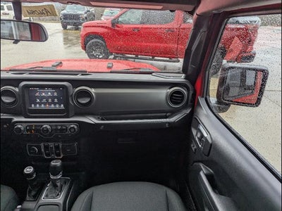 2023 Jeep Gladiator Willys