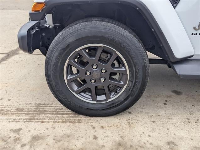 2022 Jeep Gladiator Overland