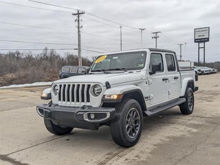 2022 Jeep Gladiator Overland