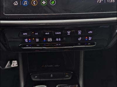 2022 Chevrolet Bolt EUV LT