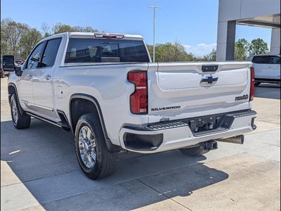 2024 Chevrolet Silverado 2500 HD High Country