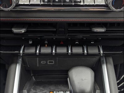 2025 Chevrolet Colorado 4WD Z71