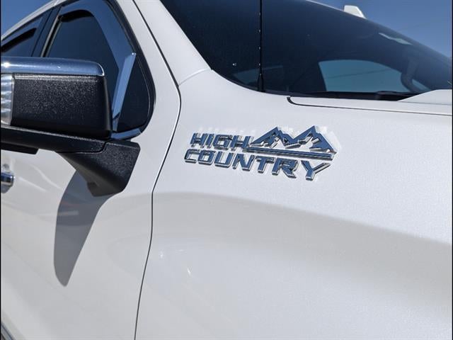 2022 Chevrolet Silverado 1500 High Country