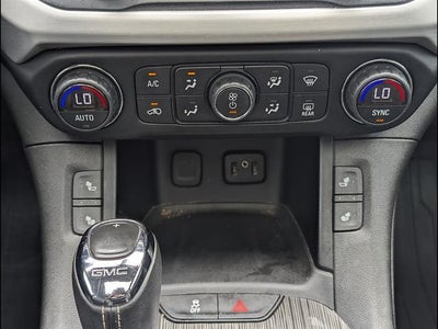 2019 GMC Acadia SLT