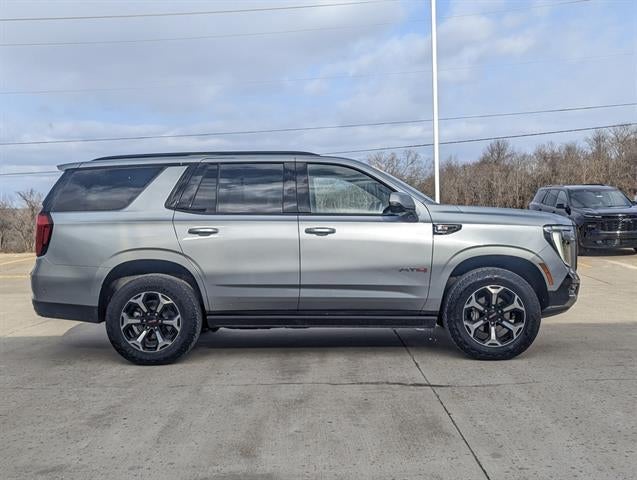 2025 GMC Yukon AT4