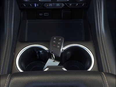 2023 GMC Yukon XL AT4