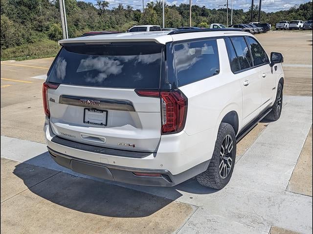 2023 GMC Yukon XL AT4