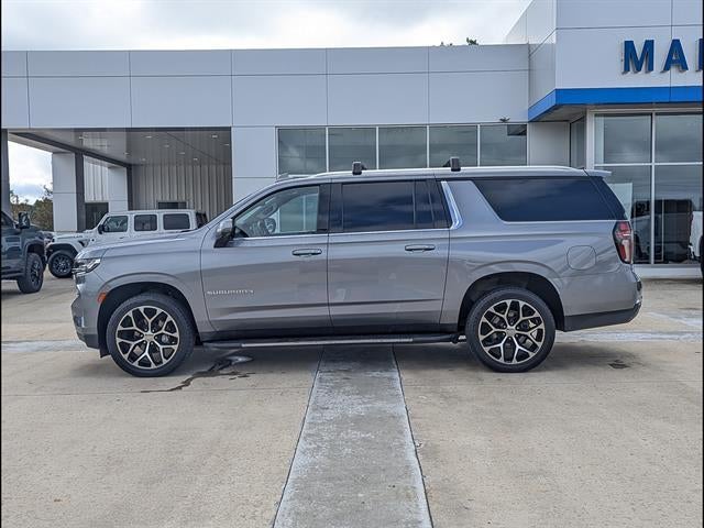2022 Chevrolet Suburban LT