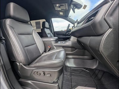 2022 Chevrolet Suburban LT