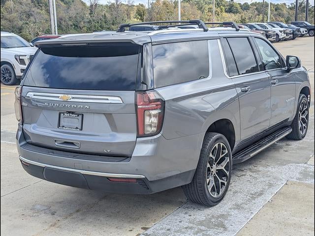 2022 Chevrolet Suburban LT