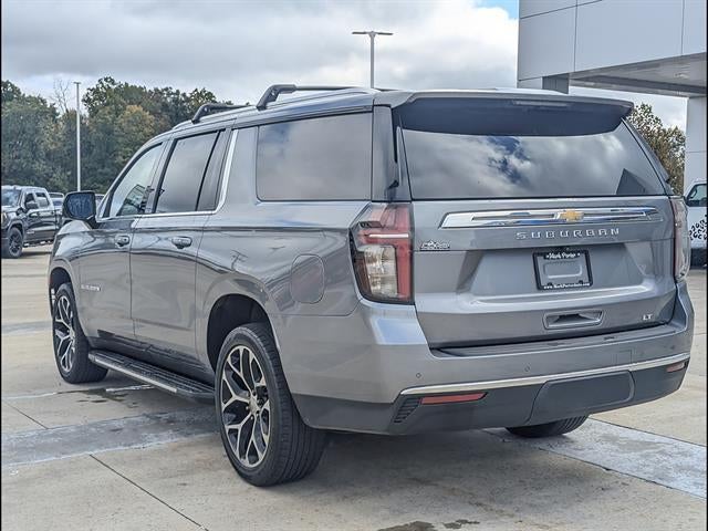 2022 Chevrolet Suburban LT