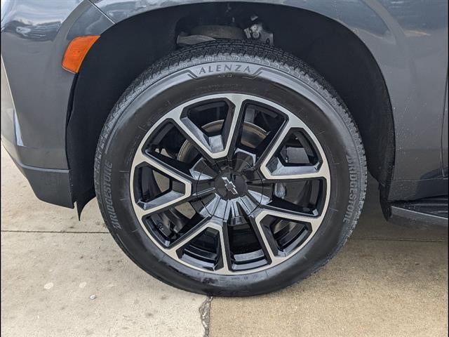 2022 Chevrolet Suburban RST