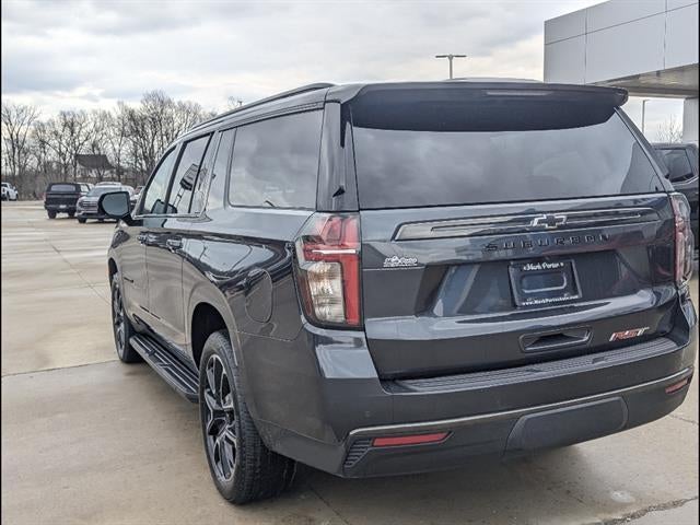 2022 Chevrolet Suburban RST