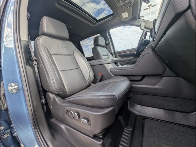 2025 GMC Sierra 3500 HD Denali