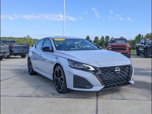 2023 Nissan Altima 2.5 SR