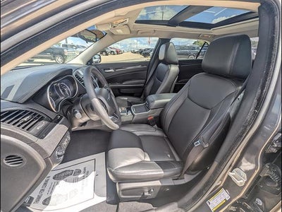 2023 Chrysler 300 Touring L