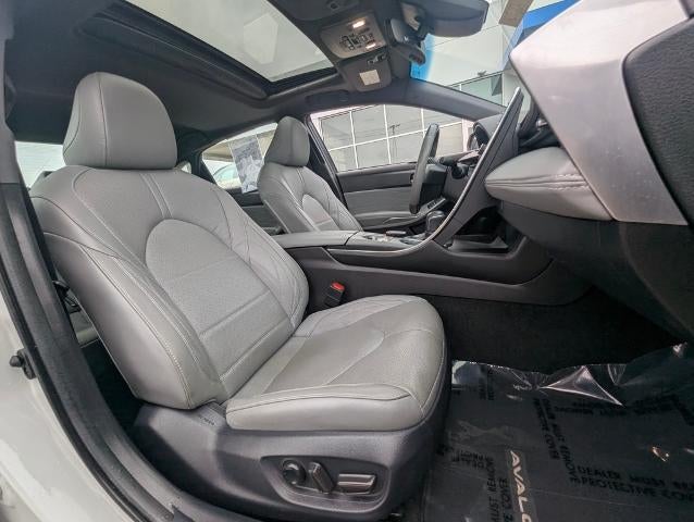 2022 Toyota Avalon Limited