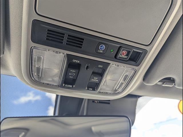 2022 Honda Pilot Touring 7-Passenger