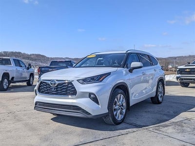 2022 Toyota Highlander Limited