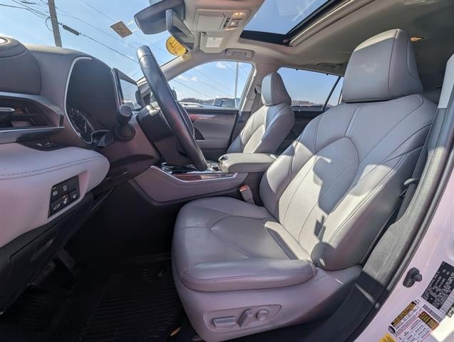 2022 Toyota Highlander Limited