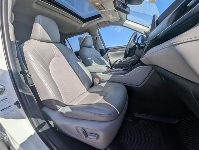 2022 Toyota Highlander Limited