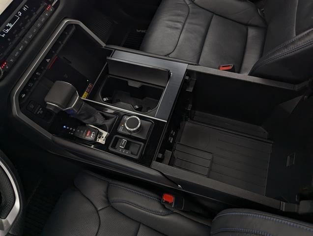 2025 Toyota Sequoia SR5