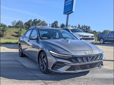 2024 Hyundai Elantra Limited