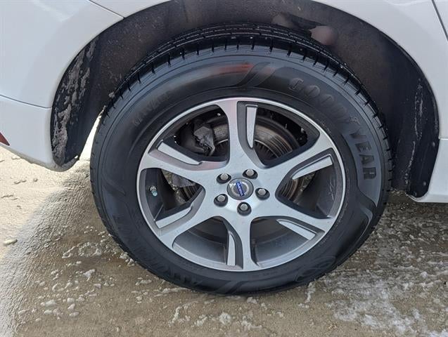 2015 Volvo XC60 T6 Premier Plus