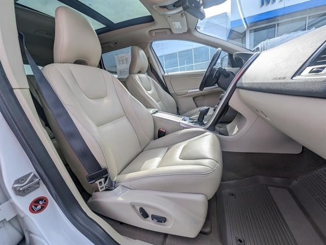2015 Volvo XC60 T6 Premier Plus
