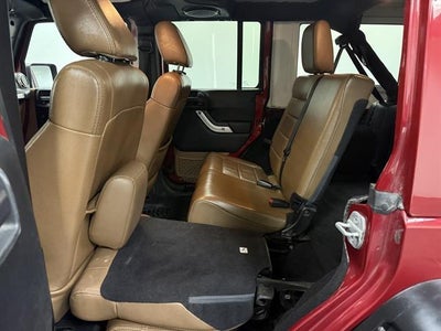 2012 Jeep Wrangler Unlimited Sahara