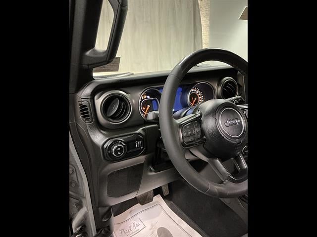2023 Jeep Gladiator Willys 4x4