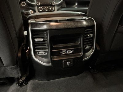 2020 RAM 1500 Big Horn Crew Cab 4x4 5'7" Box