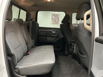 2020 RAM 1500 Big Horn Crew Cab 4x4 5'7" Box