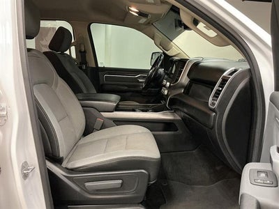 2020 RAM 1500 Big Horn Crew Cab 4x4 5'7" Box