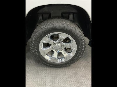 2020 RAM 1500 Big Horn Crew Cab 4x4 5'7" Box