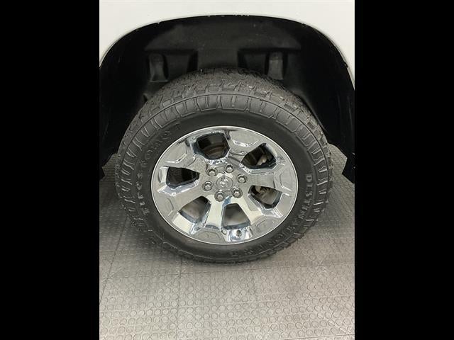 2020 RAM 1500 Big Horn Crew Cab 4x4 5'7" Box