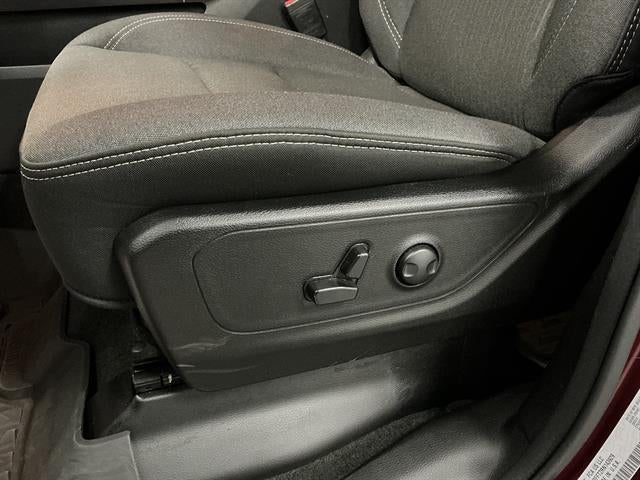 2024 RAM 1500 Big Horn Crew Cab 4x4 5'7" Box