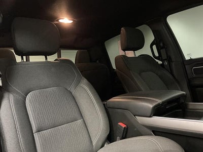 2024 RAM 1500 Big Horn Crew Cab 4x4 5'7" Box