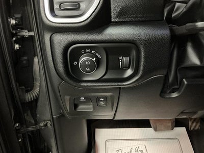 2022 RAM 1500 Big Horn Crew Cab 4x4 6'4" Box
