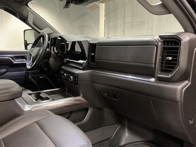 2025 Chevrolet Silverado 3500 HD LTZ DRW
