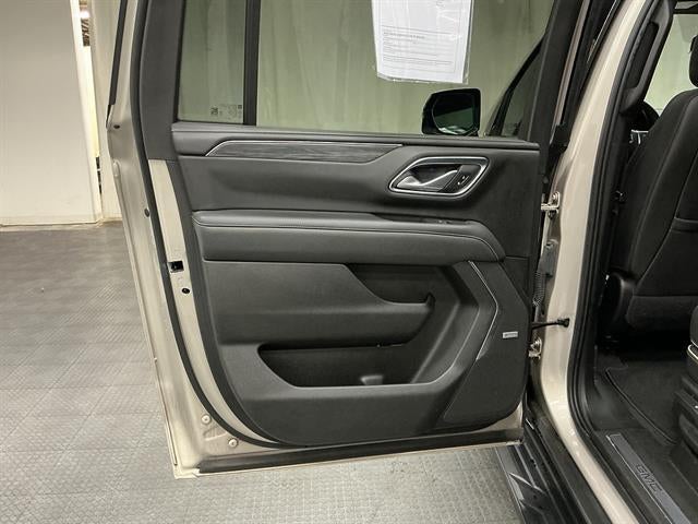 2022 GMC Yukon XL SLT