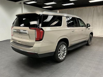 2022 GMC Yukon XL SLT