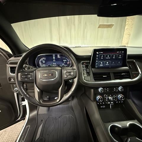 2023 GMC Yukon XL AT4