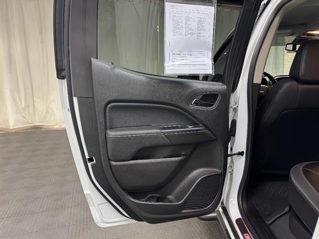 2022 GMC Canyon AT4 - Leather