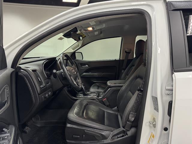 2022 GMC Canyon AT4 - Leather