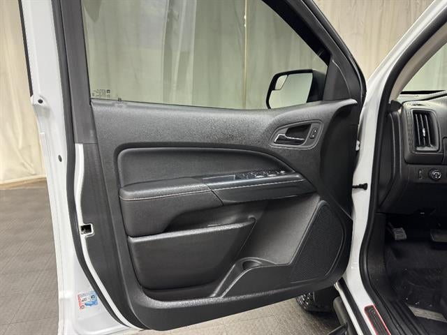 2022 GMC Canyon AT4 - Leather