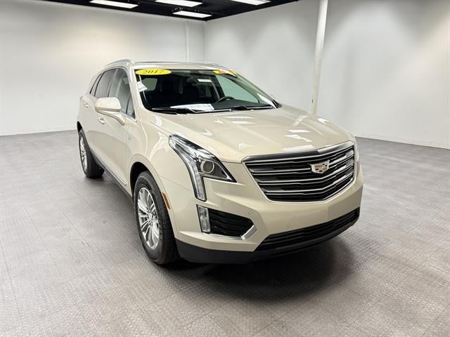 2017 Cadillac XT5 Luxury FWD